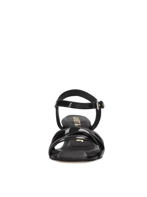 Sandali in pelle JANET & JANET | J-212NERO